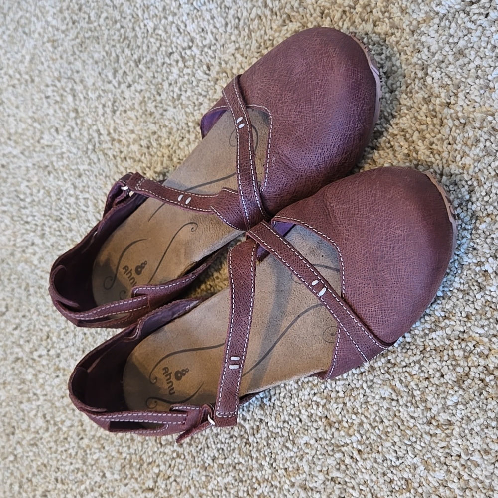 Ahnu Shoes Womens Tullia Mary Jane Porter Flats Shoes Purple Leather SZ 9.5
